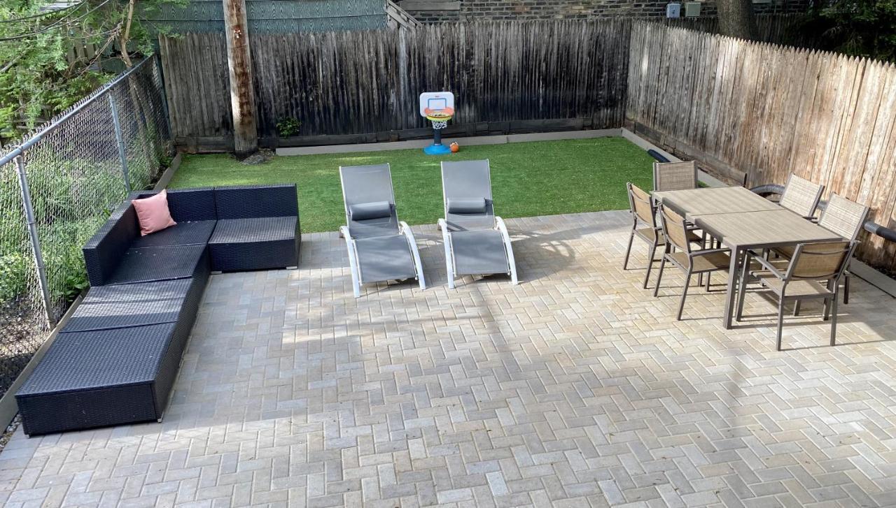 Lincoln Park Apartment With Backyard! 시카고 외부 사진