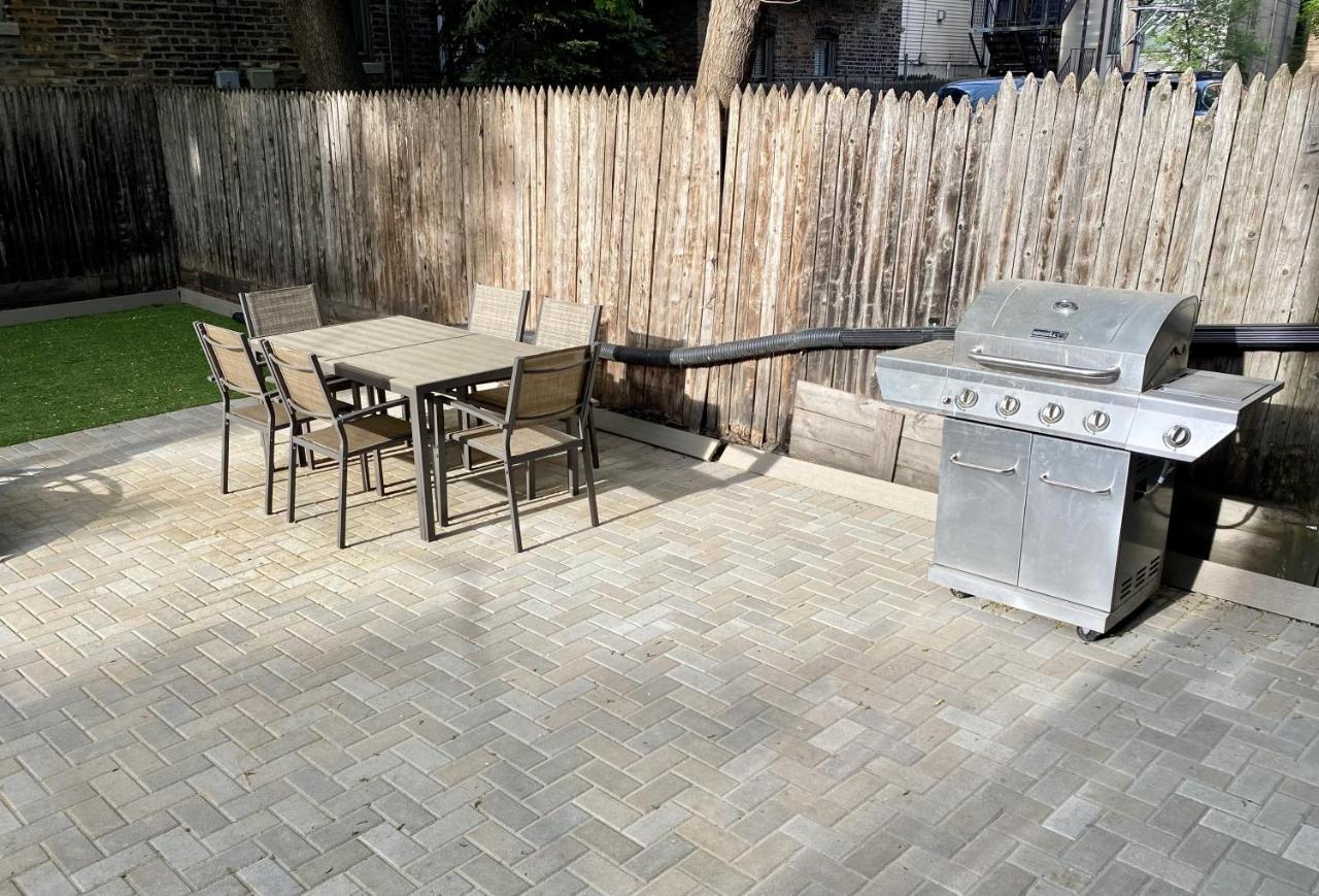 Lincoln Park Apartment With Backyard! 시카고 외부 사진